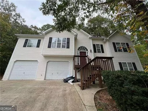 1046 Whispering Woods Dr, Canton, GA 30114