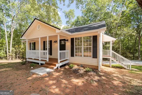 116 Duck Pond Rd, Roopville, GA 30170