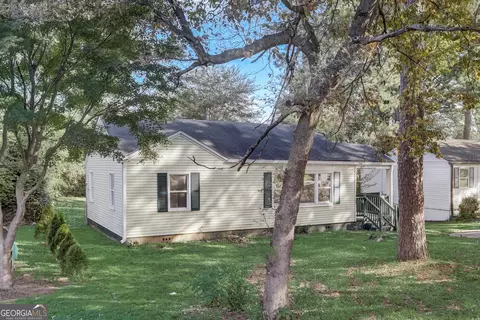 1241 Kasandra Dr SE, Marietta, GA 30067