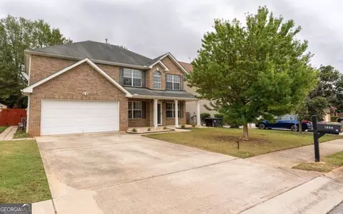 1840 Sandy Trail Dr, Hampton, GA 30228 photo 4