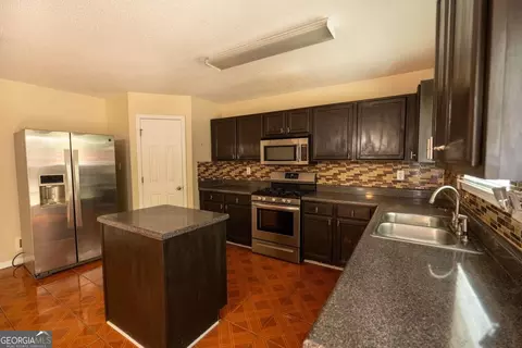 1840 Sandy Trail Dr, Hampton, GA 30228 photo 15