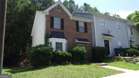 7247 Crestside Dr, Austell, GA 30168