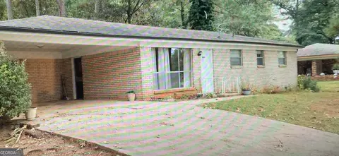 8563 Taylor Rd, Riverdale, GA 30274