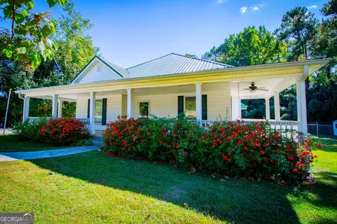 3949 Vansant Rd, Douglasville, GA 30135