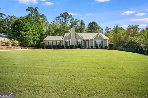 25 Big Oaks Ct, Newnan, GA 30265