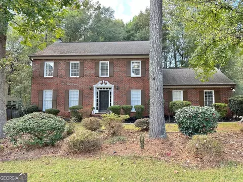 1825 Skidmore Cir, Lawrenceville, GA 30044