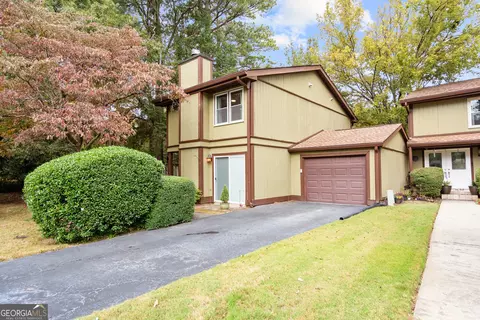 2730 Meadow Mere E, Atlanta, GA 30341