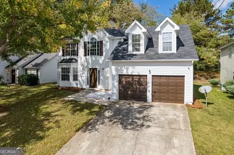 6392 Phillips Ct, Lithonia, GA 30058