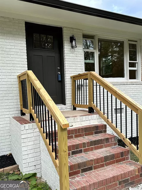 314 Spring St, Toccoa, GA 30577 photo 8
