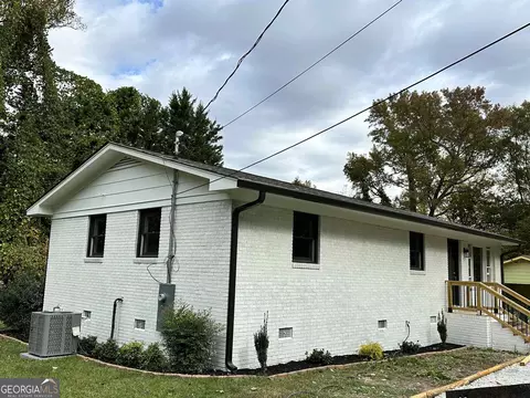 314 Spring St, Toccoa, GA 30577 photo 5
