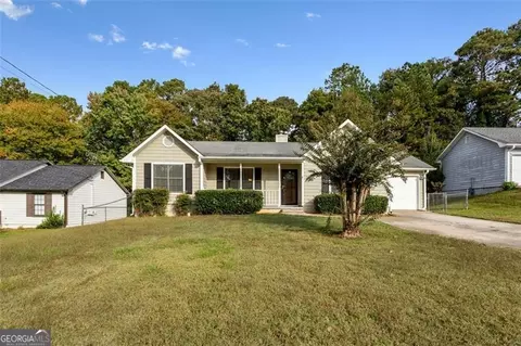 1336 Winslow Dr, Jonesboro, GA 30238