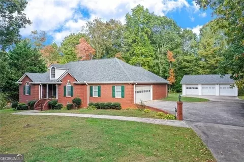 133 Stacey Dr, Cleveland, GA 30528