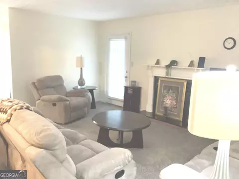 6425 Pinebark Way, Morrow, GA 30260 photo 6