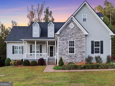 240 Country Brown Ln, Milner, GA 30257
