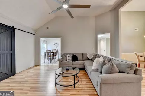 285 Forest Brook Dr, Covington, GA 30016 photo 9