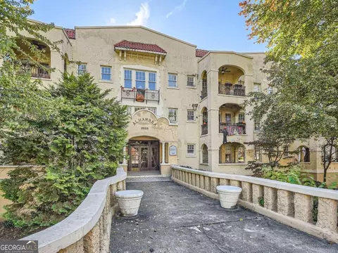 2855 Peachtree Rd NE #105, Atlanta, GA 30305