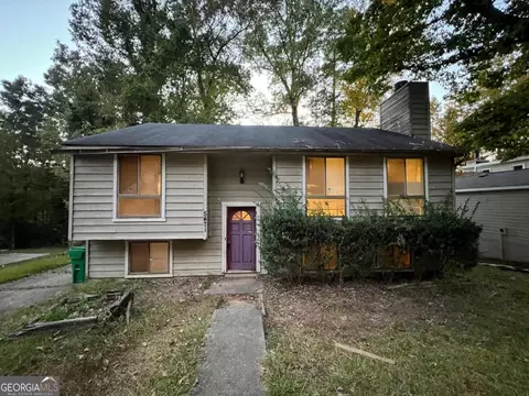 5471 Martins Crossing Rd, Stone Mountain, GA 30088