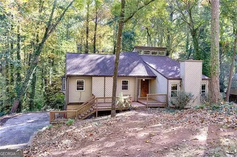 3750 Northpoint Dr, Marietta, GA 30062