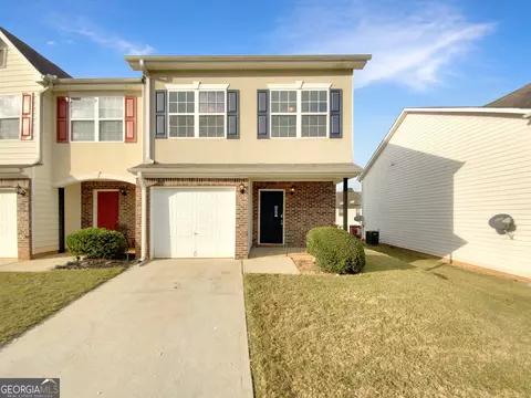 702 Georgetown Ln, Jonesboro, GA 30236