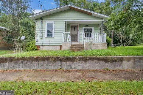 302 2nd Ave SW, Cairo, GA 39828