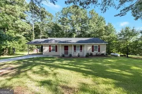 200 Glover Cir, Newnan, GA 30263