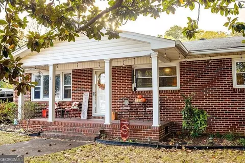 1 Central Ave, Lindale, GA 30147