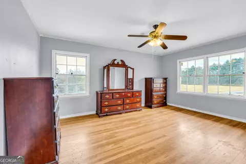 Bedroom - 3590 Highway 198, Carnesville, GA 30521 photo 2 of 3
