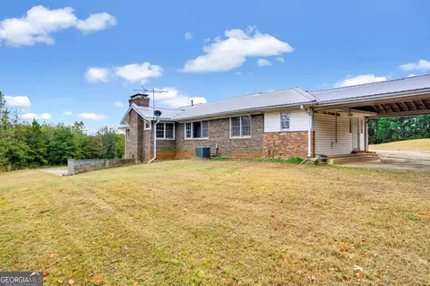 Exterior - 3590 Highway 198, Carnesville, GA 30521 photo 11 of 16
