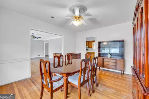 Dining - 3590 Highway 198, Carnesville, GA 30521 photo 3 of 4