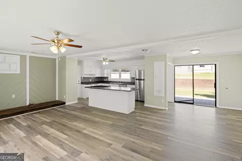 194 New St, Cornelia, GA 30531 photo 4