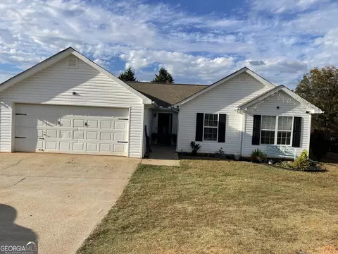 4651 Turning Leaf Dr, Gillsville, GA 30543