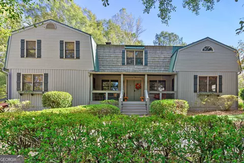 3 Norma Ln, Newnan, GA 30263
