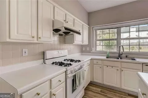 3835 Ruby Falls Dr, Duluth, GA 30097 photo 13