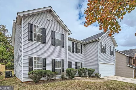 2913 Cedar Trace Dr, Ellenwood, GA 30294