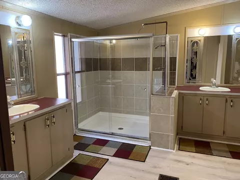 328 E Virginia Ln, Macon, GA 31217 photo 6