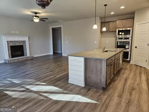 570 Calgary Downs Dr, Winder, GA 30680 photo 18