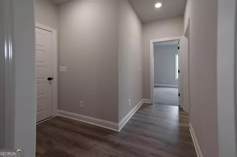 570 Calgary Downs Dr, Winder, GA 30680 photo 3