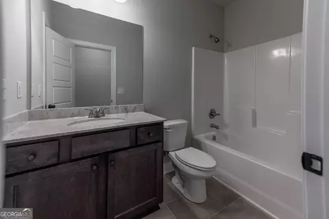 570 Calgary Downs Dr, Winder, GA 30680 photo 5