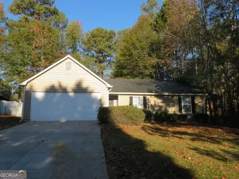 7143 Hazelwood Dr, Jonesboro, GA 30236