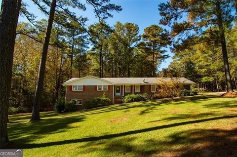 80 Fern Rd, Stockbridge, GA 30281