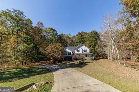 411 Maple Rdg, White, GA 30184 photo 6