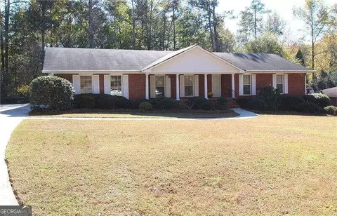 457 Windsor Dr, Marietta, GA 30064