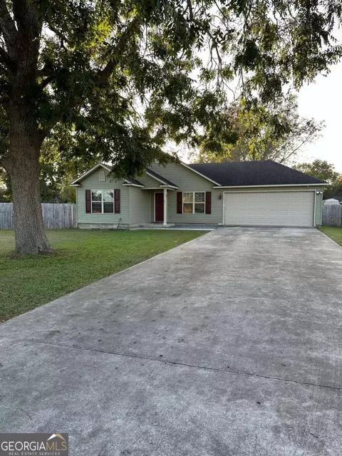 11 N Moody Dr #49, Ray City, GA 31645
