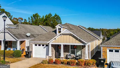 16 Luwanda Trl, Cartersville, GA 30120