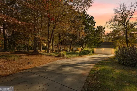 3562 Mooty Bridge Rd, Lagrange, GA 30240 photo 2