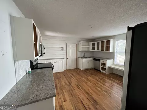 23 Central Ave, Toccoa, GA 30577 photo 4