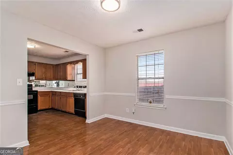 6498 Pine Bark Ct, Morrow, GA 30260 photo 6