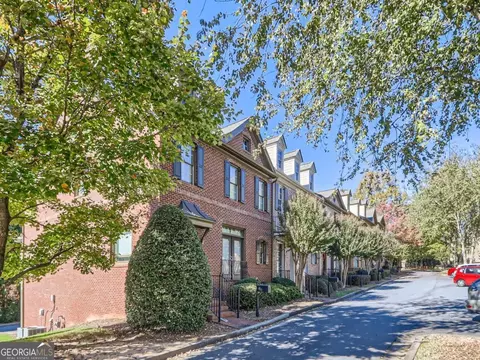 10755 Arlington Pt, Johns Creek, GA 30022