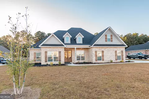 413 Stonegate Trl, Perry, GA 31069 photo 1