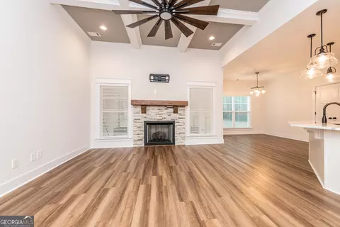 413 Stonegate Trl, Perry, GA 31069 photo 8